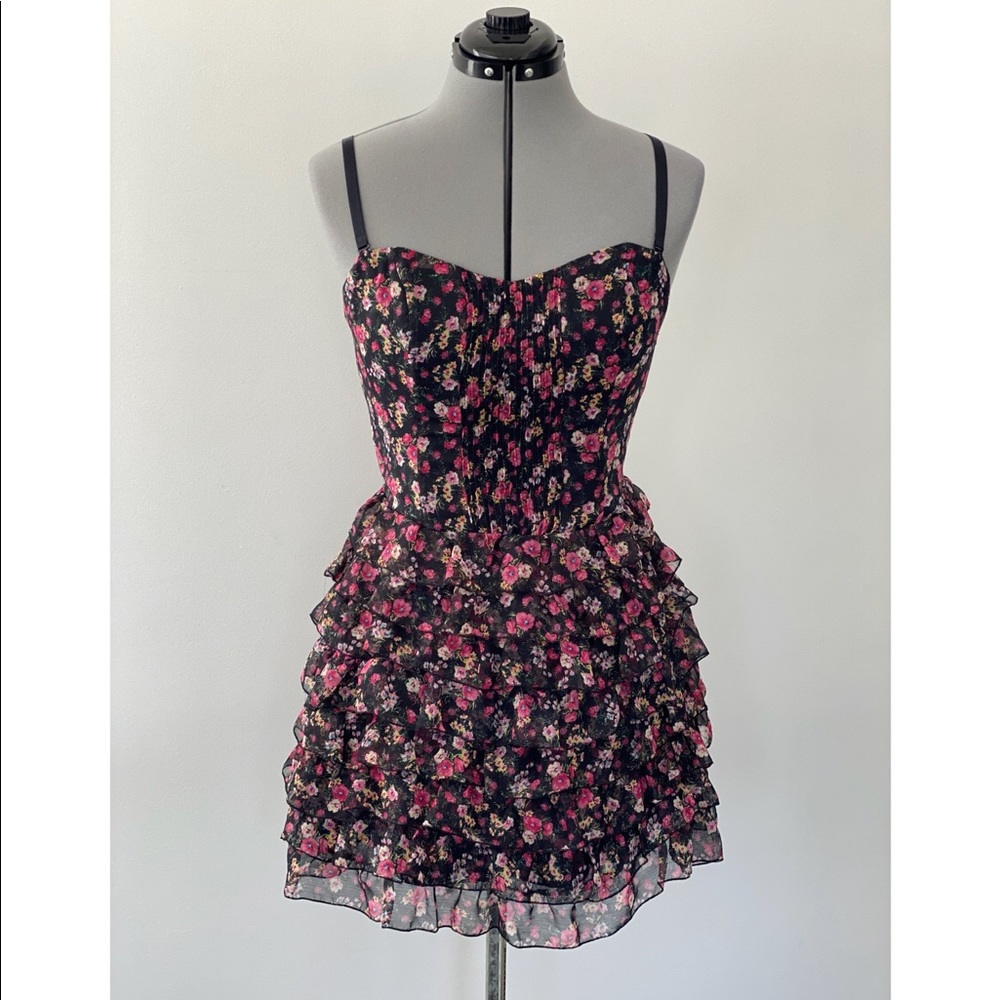 Guess - Floral print - Ruffle Dress with bustier top - size 9